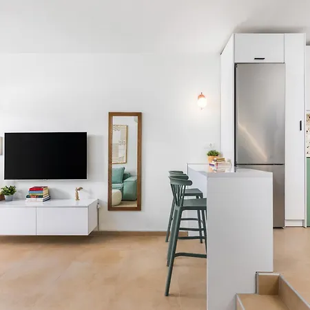 Waves & Agistri By Nest Holiday home *