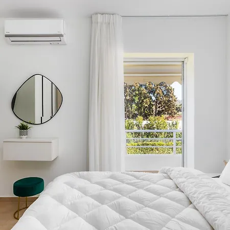 Waves & Agistri By Nest *