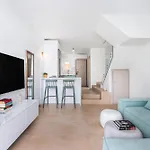 Waves & Agistri By Nest Feriehus *