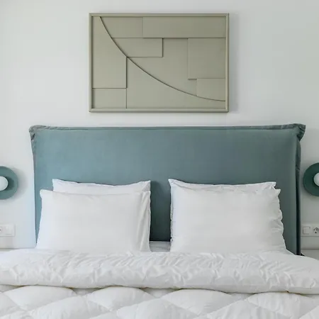 Waves & Agistri By Nest