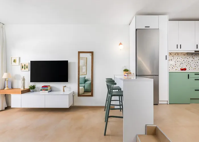 Waves & Agistri By Nest Feriehus *