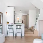 Waves & Agistri By Nest *