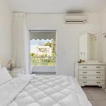 Waves & Agistri By Nest בית נופש פפקוהורי